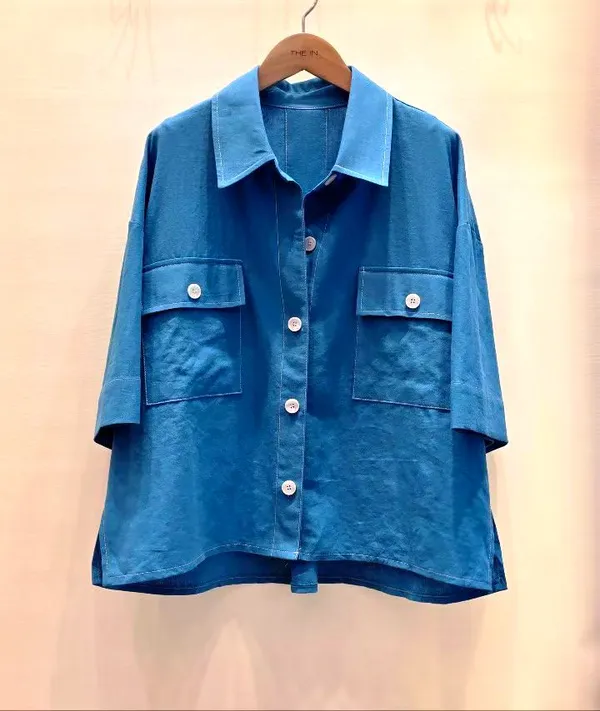 Stylish Casual Blue Women's Top, Comfortable and Breathable, Perfect with Jeans