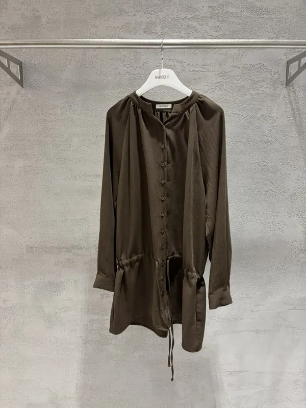Stylish Brown Long Sleeve Shirt - Perfect for Any Occasion