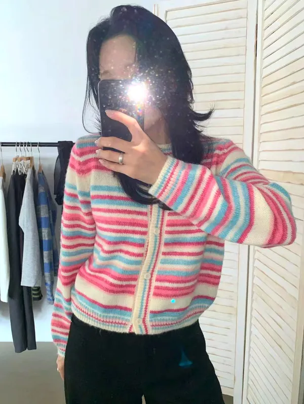 Stylish Striped Sweater - Comfortable and Warm for Autumn and Winter