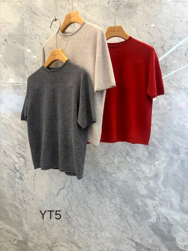 Comfortable and Versatile Women's T-Shirt for Effortless Fashion