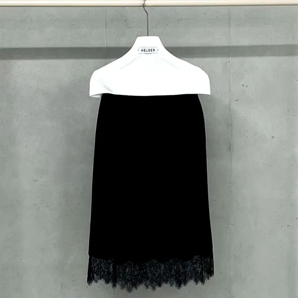 Elegant Black Dress with Lace Trim, Showcasing Your Charming Aura