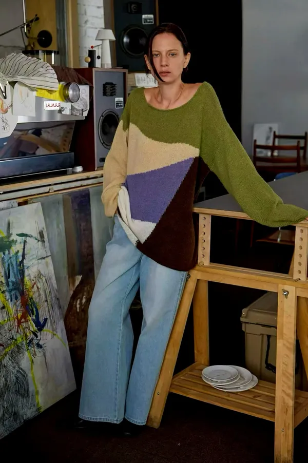 Trendy Patchwork Sweater for a Comfortable Casual Look