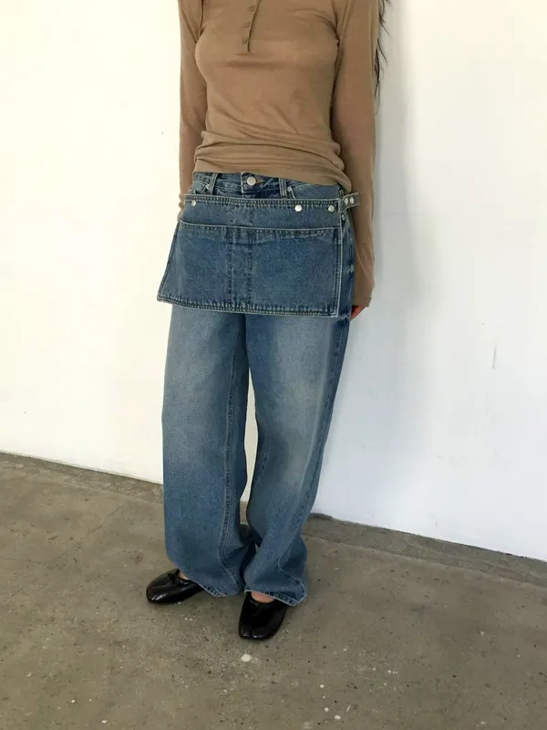 Stylish Loose-Fit Jeans, Comfortable and Versatile