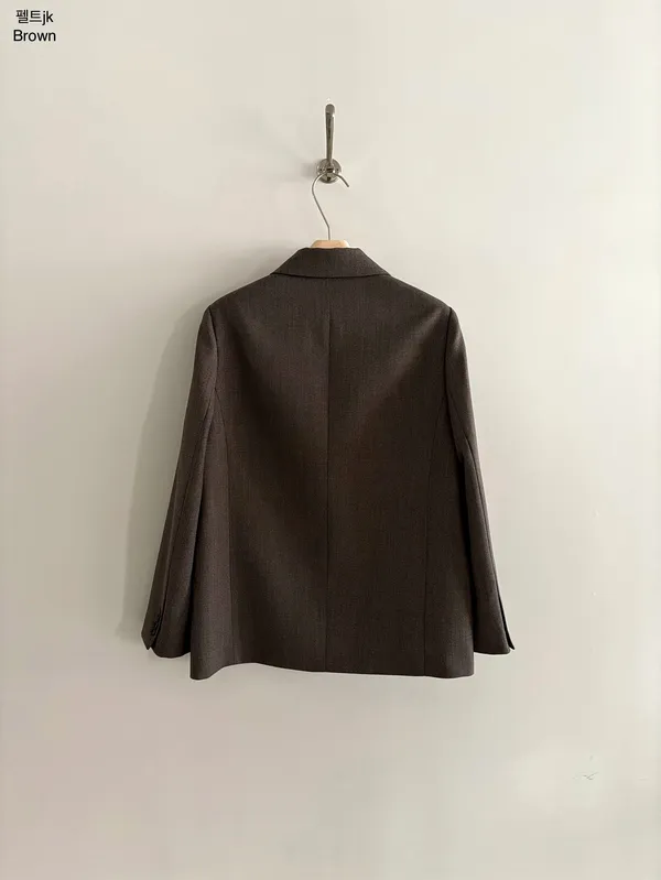 Stylish and Elegant Women's Blazer, Classic Brown Suit Jacket