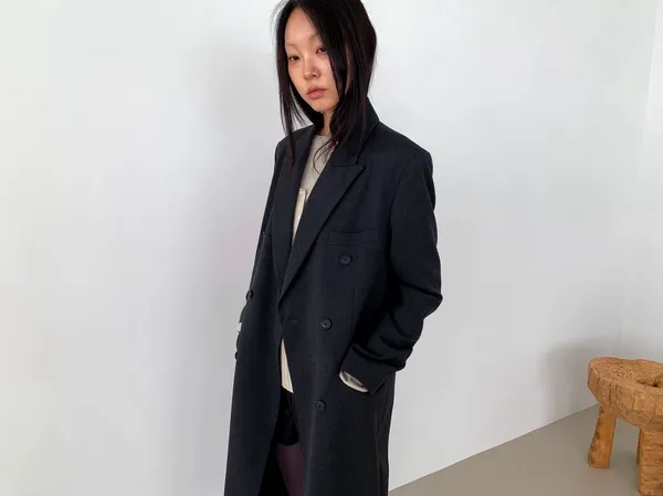 Stylish Women's Outerwear Coat - Elegant and Perfectly Matched