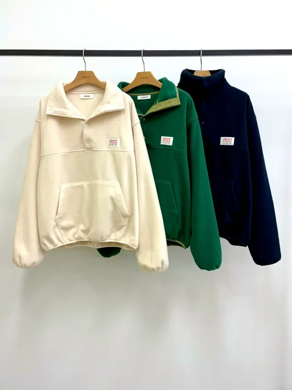 Cozy Casual Hoodie, Warm and Stylish, A Must-Have for Fall and Winter