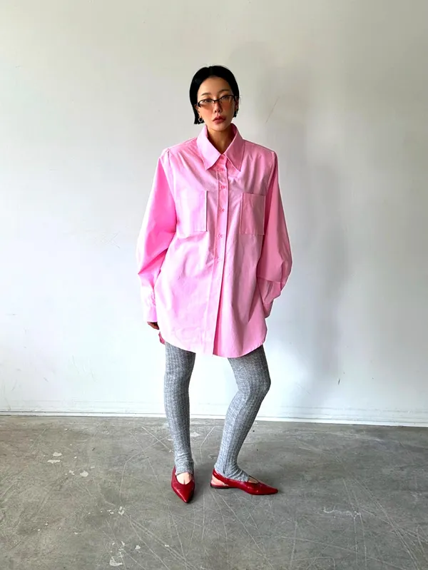Stylish Pink Shirt - Elegant and Versatile for Effortless Trendy Looks