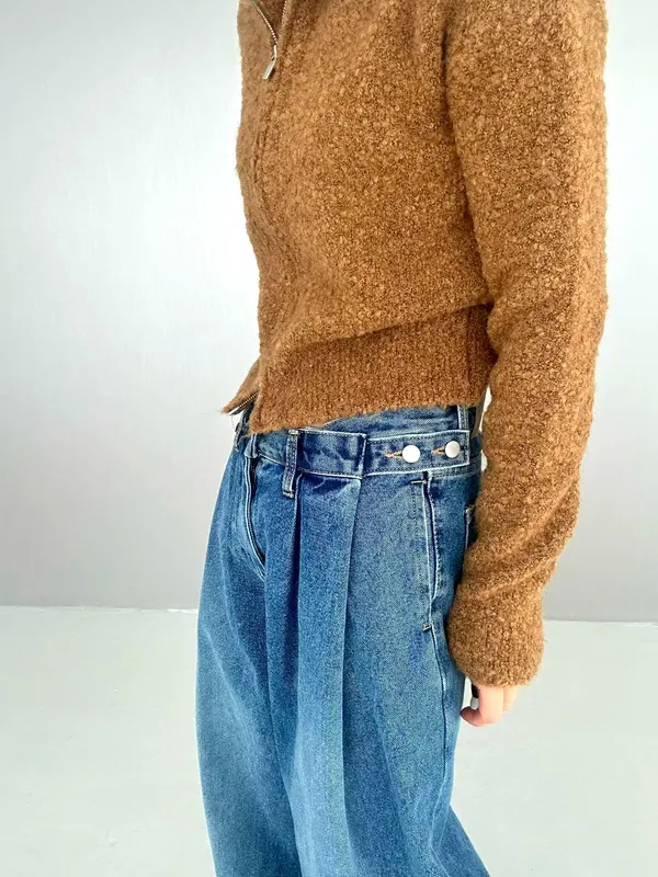 Stylish and Comfortable Women's Jacket for Autumn and Winter
