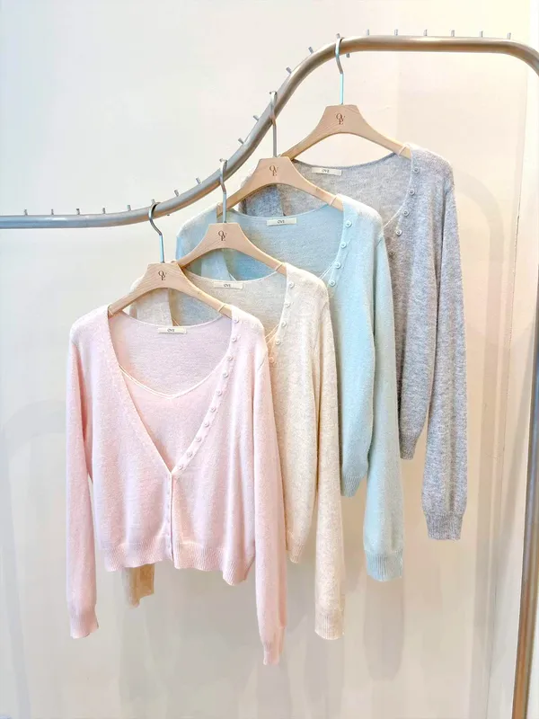Gentle Lady Style Knitted Set - Elegant and Versatile Comfort