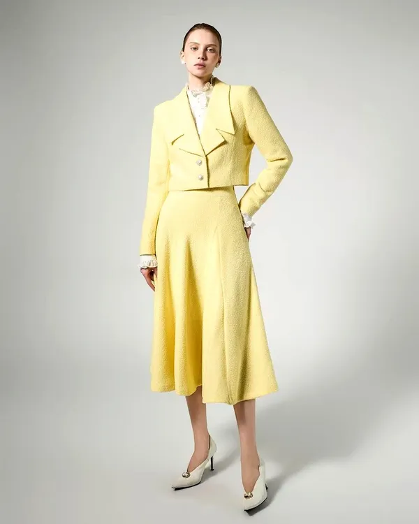 Chic Yellow Top, Elegant Style for Spring and Summer
