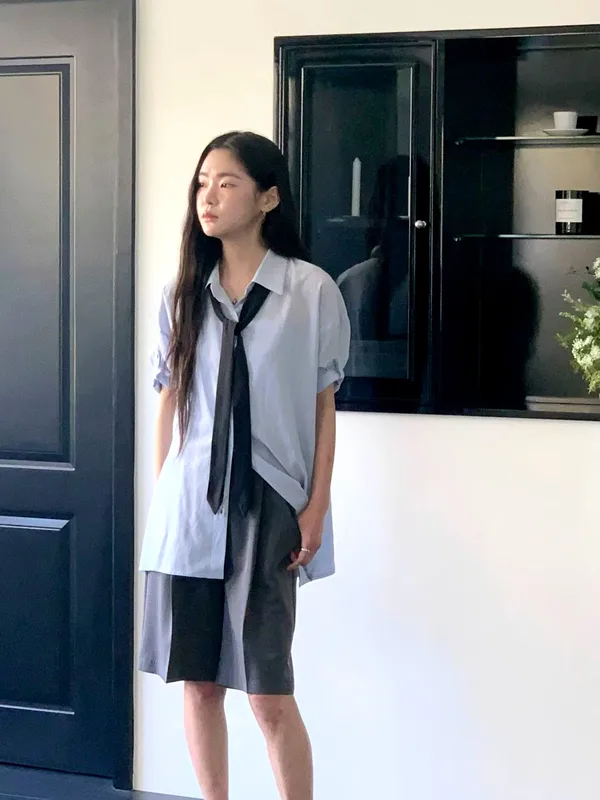 Minimalist Women's Top, Lightweight and Comfortable