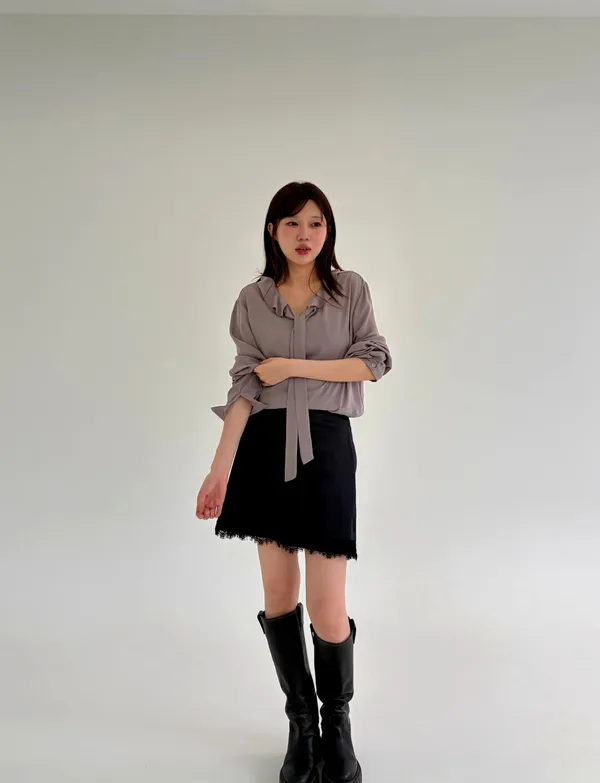 Elegant Women's Top, Lightweight Chiffon, Fashionable and Versatile