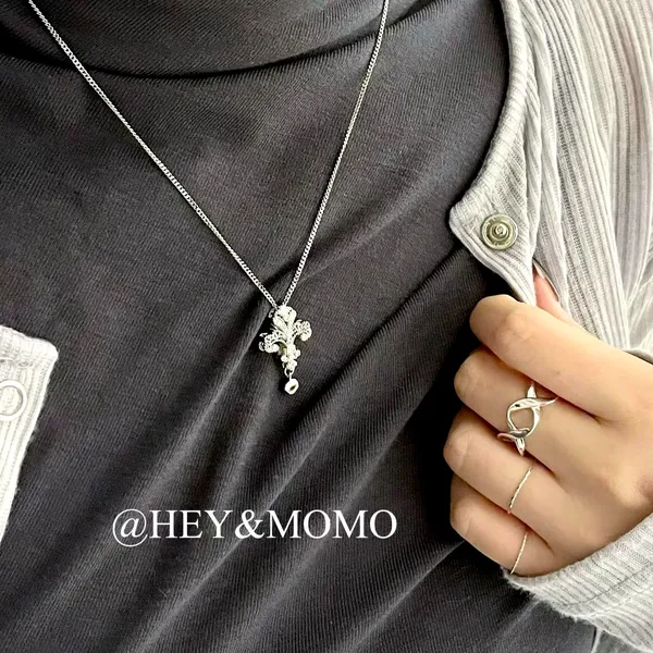 Aksesori Wanita Elegan: Kalung dan Cincin Kristal Berkilau rantai leher