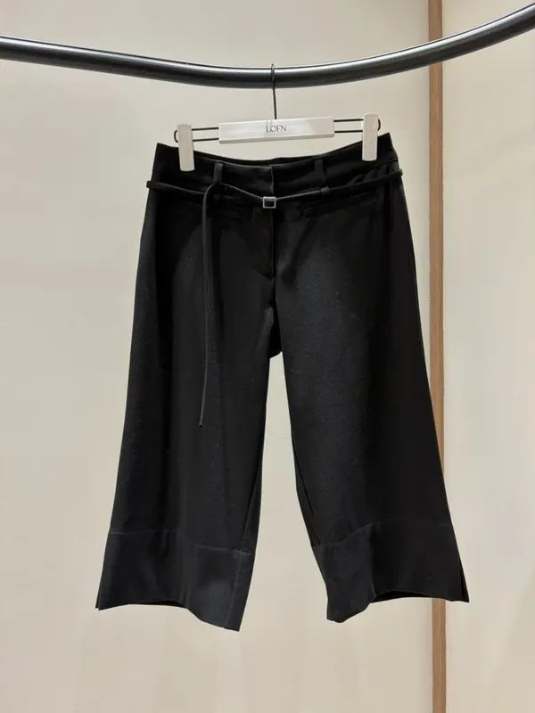 Fashionable Black Loose Pants - Comfortable Casual Style