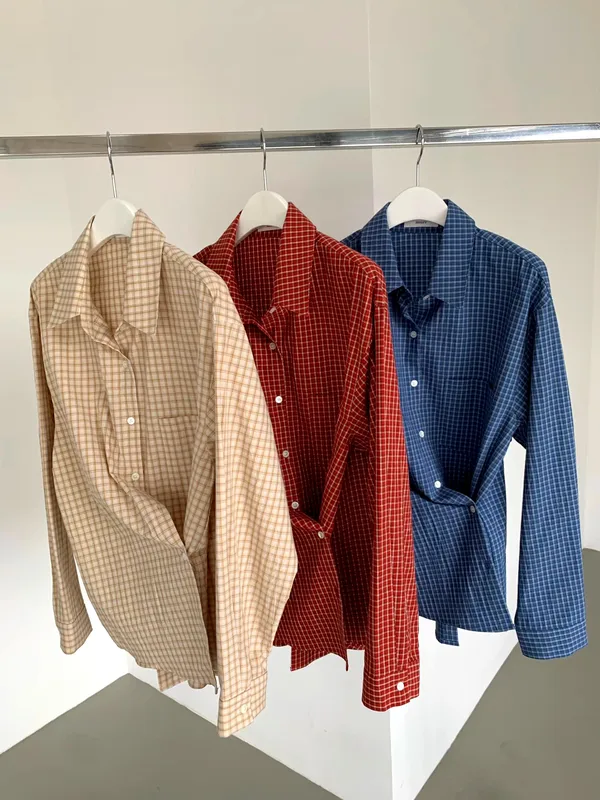 Classic Plaid Women's Top - Comfortable, Breathable, and Fashionable