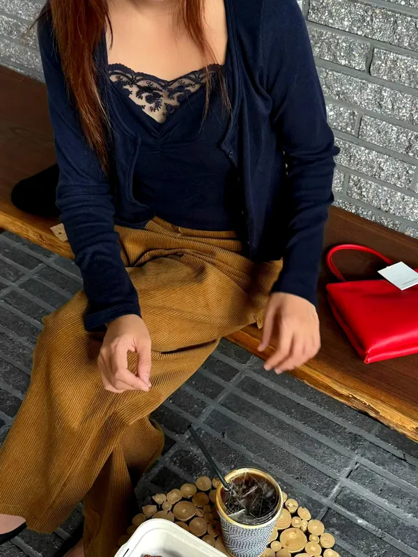 Stylish Casual Pants - Comfortable and Versatile for Everyday Wear
