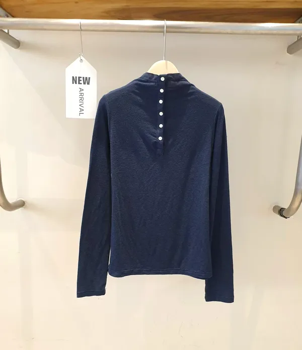 Fashionable and Simple Women's Sweater, Comfortable and Versatile
