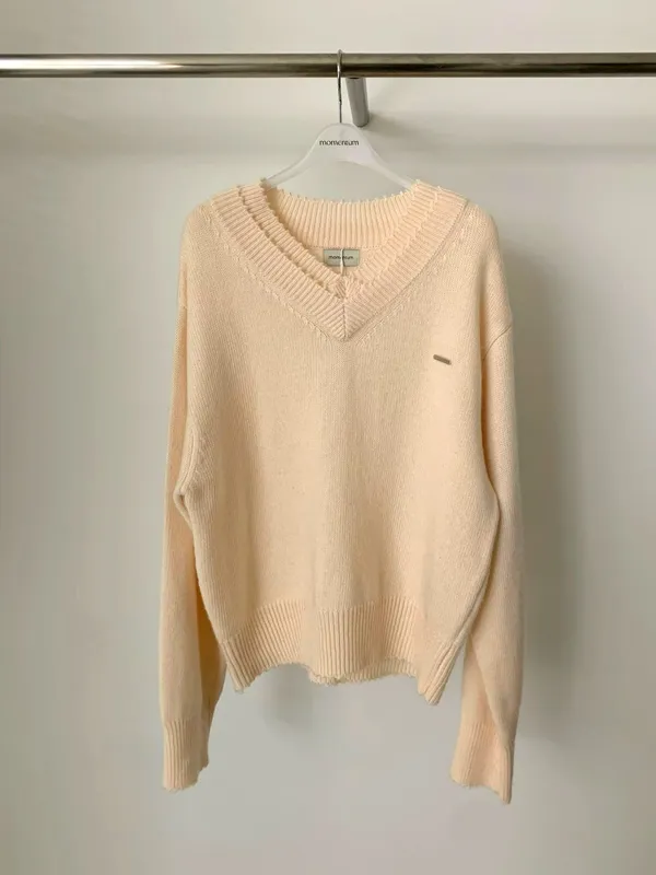 Minimalist Comfortable V-Neck Knit Top in Soft Tones, Perfectly Paired