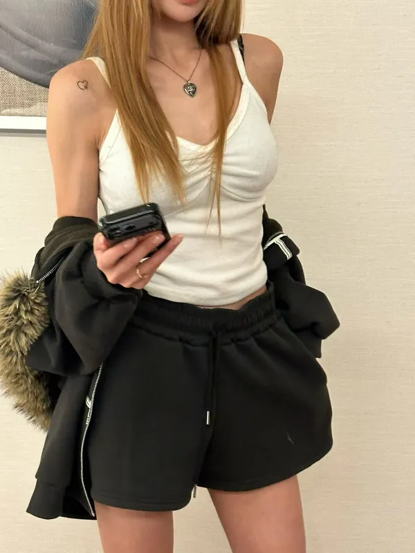 Minimalist and Comfortable Women's Camisole, Versatile and Fashionable