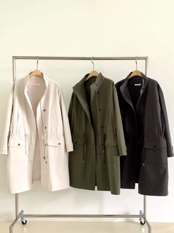 Stylish and Versatile Women's Jacket, Lightweight and Comfortable for Perfect Seasonal Transition