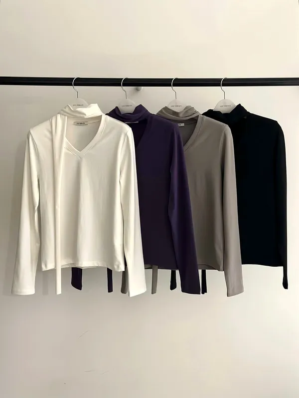 Stylish and Minimalist Women's Top, Comfortable and Breathable for Various Occasions
