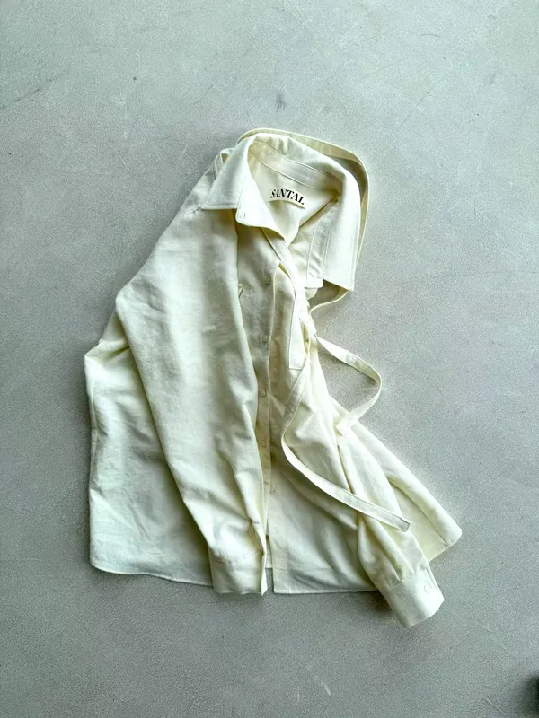 Minimalist Women's Top, Comfortable and Breathable