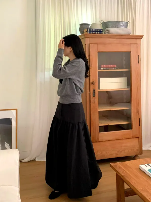 우아한 기품의 롱 스커트 - 가을과 겨울 외투와 완벽한 조화