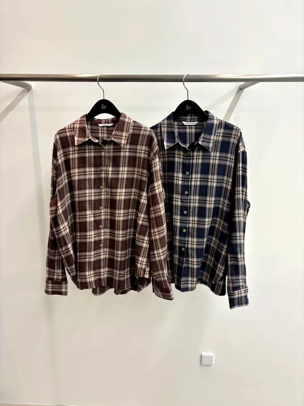 Classic Plaid Shirt - Stylish, Versatile, and Breathable