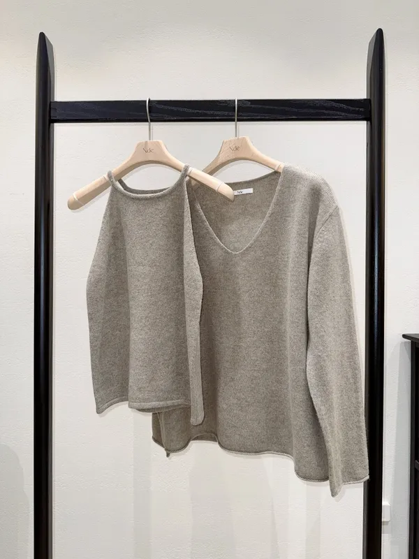 Cozy and Warm Gray Knitted Set Perfect for Fall and Winter Outfits