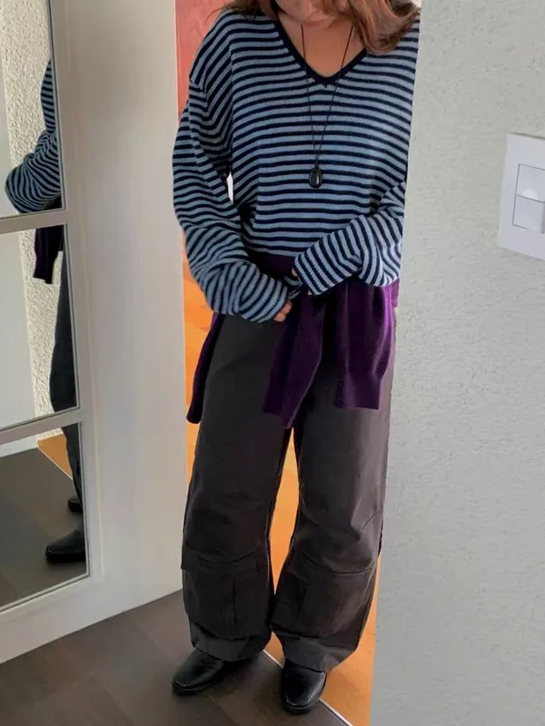 Striped V-Neck Knit Top - Fashionable and Versatile