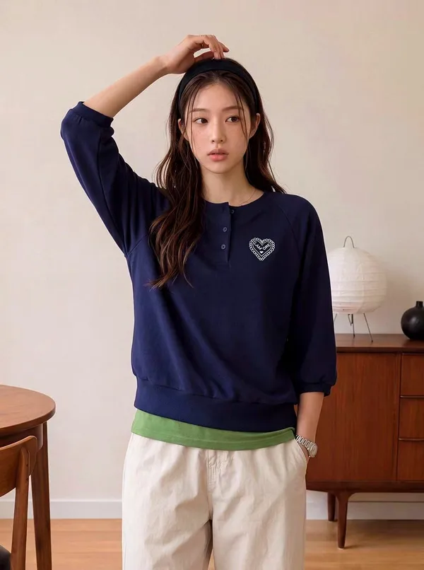 Heart-Shaped Embroidered Casual Top - Comfortable and Versatile, New Arrival
