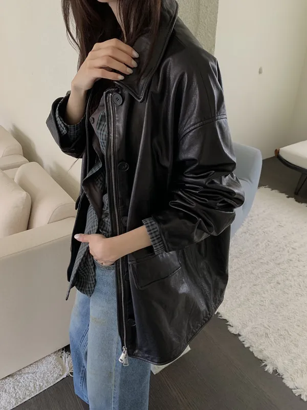 Stylish Genuine Leather Jacket, Classic Black, Casual Style