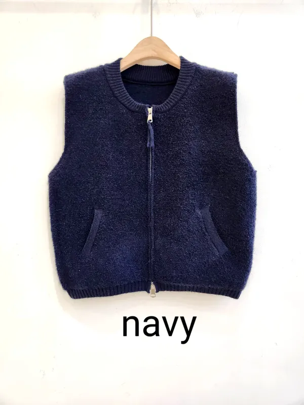 Stylish Women's Vest Jacket - Elegant and Perfect for Fall and Winter