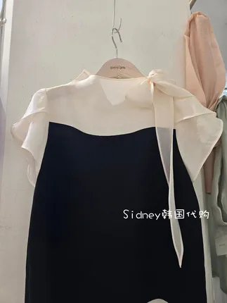 Elegant Silk Spliced Shirt - Versatile and Chic