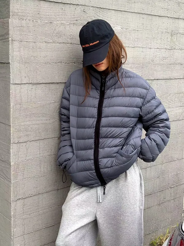 Stylish Warm Women's Jacket - Lightweight and Comfortable, Perfect Match