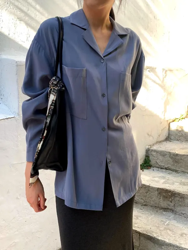 Elegant Women's Top, Lightweight and Comfortable Shirt