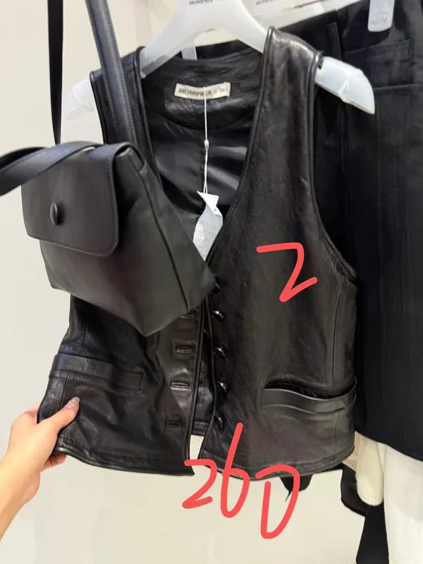 Stylish Black Leather Vest to Showcase Your Unique Charm