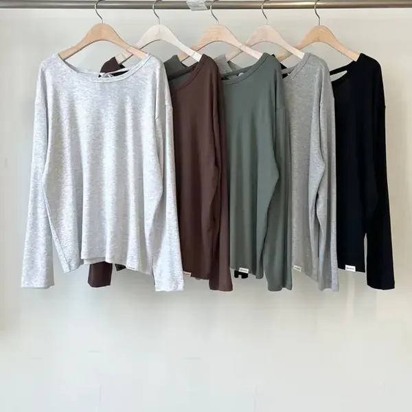 Comfortable Versatile Long Sleeve T-Shirt for Any Occasion