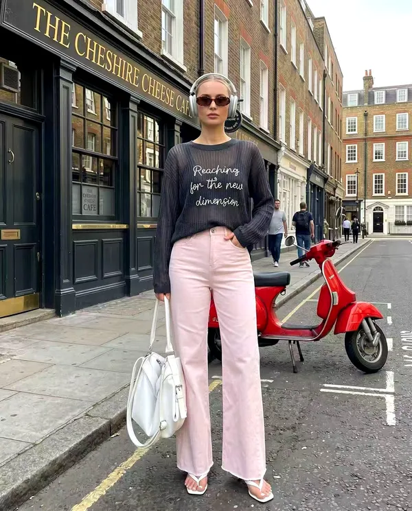 Fashionable Casual Women's Pants, Comfortable and Versatile for Spring and Summer