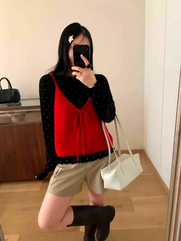 Stylish Red Tank Top, Perfect for Summer Casual Looks