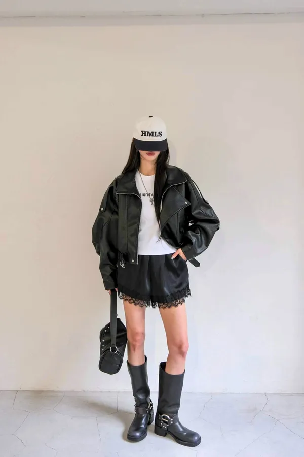 Stylish Women's Leather Jacket, Show Off Your Unique Charm