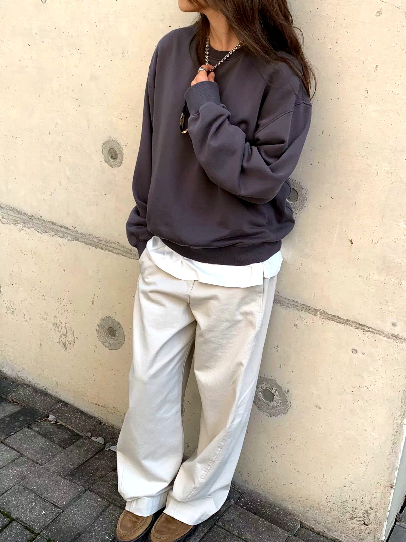 패셔너블한 루즈 여성 바지, 편안하고 다재다능한