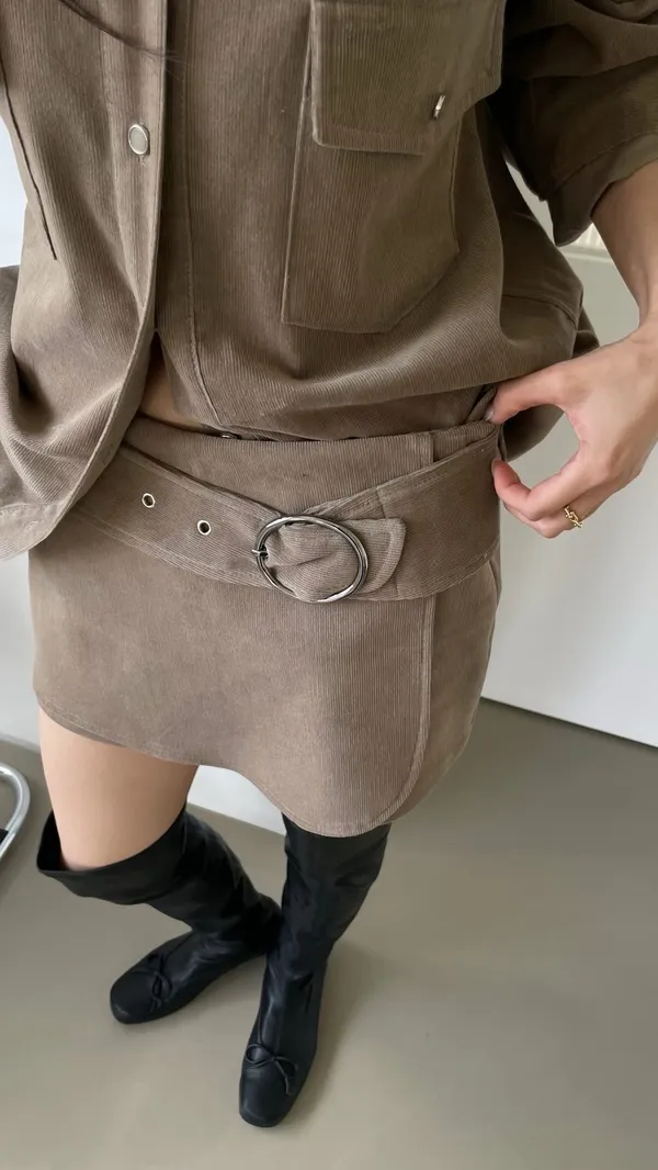 Stylish Casual Mini Skirt - Elegance Meets Comfort