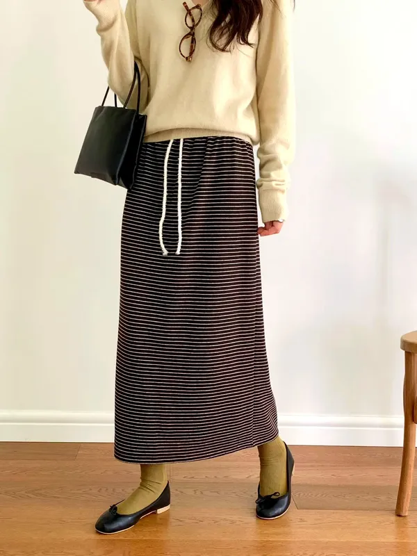Stylish Striped Midi Skirt - Comfort Meets Casual