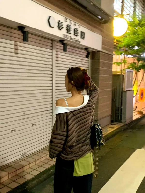 เสื้อยืดลายทางสุดชิค สวมใส่สบาย ระบายอากาศได้ดี