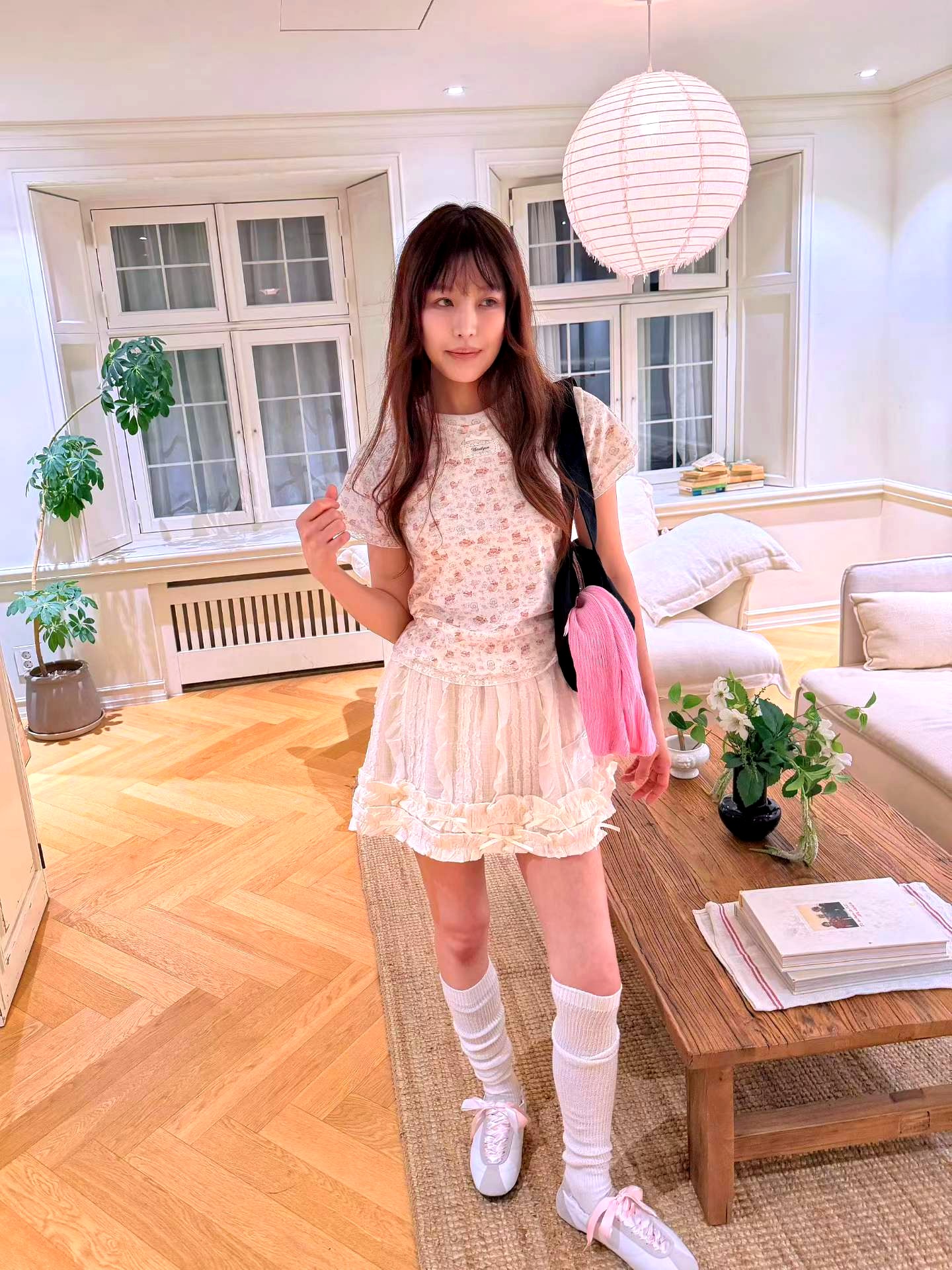 상쾌한 꽃무늬 여성 상의 - 편안하고 통기성이 뛰어남
