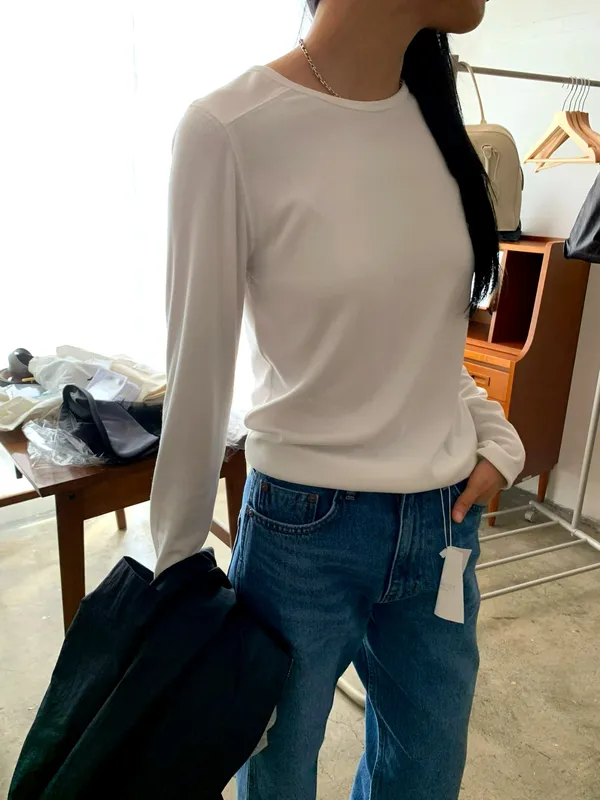 Stylish and Versatile Long Sleeve Top for Women, Comfortable and Breathable