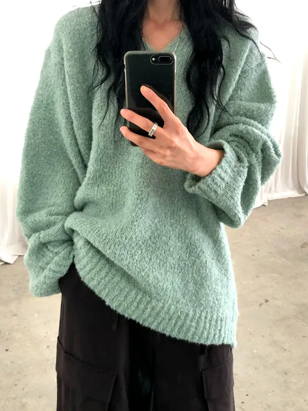 Fresh Green Loose Sweater - Comfortable and Stylish
