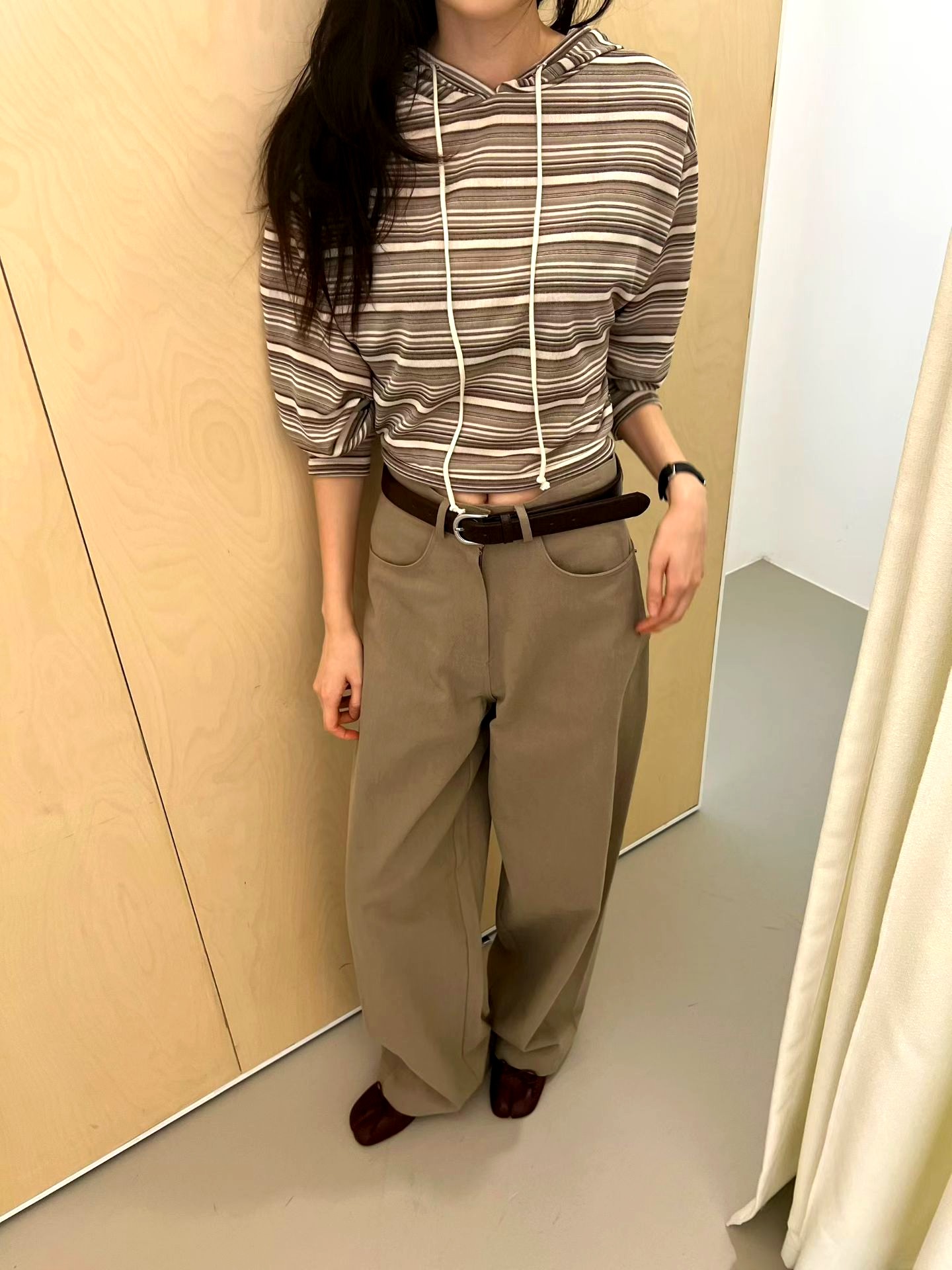 패셔너블한 루즈핏 여성 바지, 편안한 캐주얼 스타일