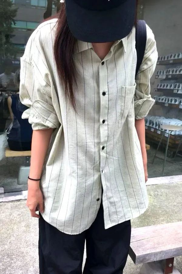 Casual Striped Men's Shirt, Comfortable and Breathable, Fashionable and Versatile